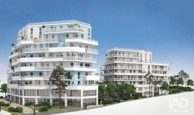 /international/fr/marseille-provence-alpes-cote-d-azur-310108759544/