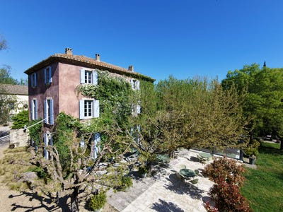 /international/fr/le-thor-provence-alpes-cote-d-azur-310108156596/