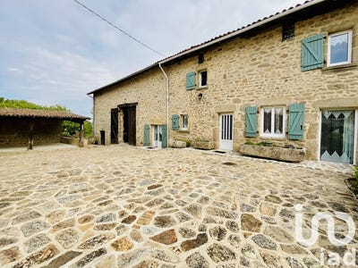 /international/fr/compreignac-limousin-310099421463/