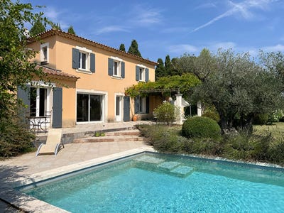 /international/fr/maillane-provence-alpes-cote-d-azur-310109100925/
