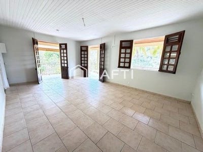 /international/fr/le-carbet-ile-de-france-310108675617/