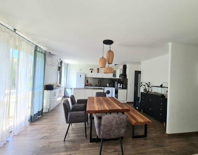/international/fr/ales-languedoc-roussillon-310108791824/