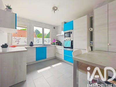 /international/fr/marcelcave-picardie-310108559576/