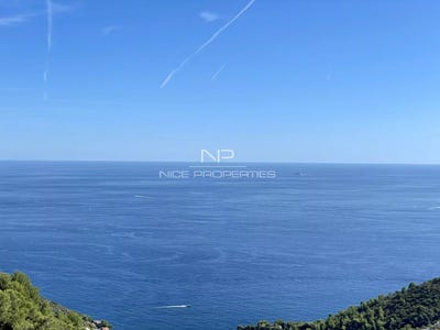 /international/fr/eze-provence-alpes-cote-d-azur-310109858368/
