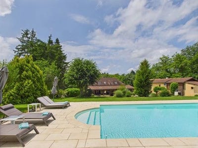 /international/fr/villefranche-du-perigord-aquitaine-120098199997/?lang=zh-tw