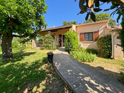 /international/fr/saint-marcel-de-careiret-languedoc-roussillon-310109130032/