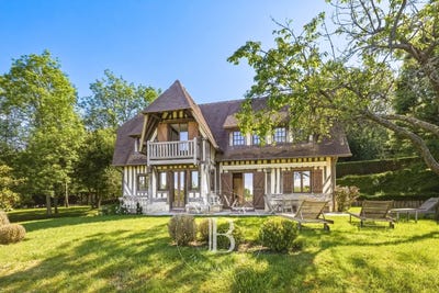 /international/fr/touques-la-basse-normandie-310108137878/
