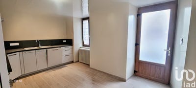 /international/fr/saint-georges-d-aurac-auvergne-310097539803/