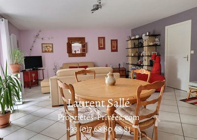 /international/fr/saint-ave-brittany-310108602617/?lang=th