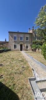 /international/fr/sainte-eulalie-rhone-310107617681/