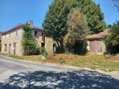 /international/fr/sainte-sabine-born-aquitaine-310104989266/