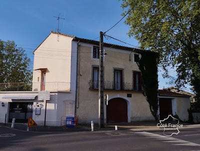 /international/fr/montagnac-auvergne-310107411009/