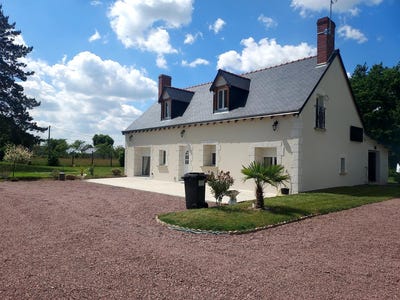 /international/fr/la-chapelle-sur-loire-centre-val-de-loire-310103770534/