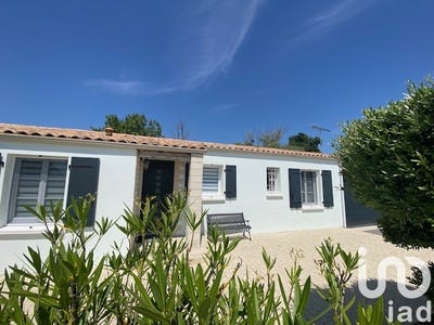 /international/fr/champagne-les-marais-pays-de-la-loire-310097541128/