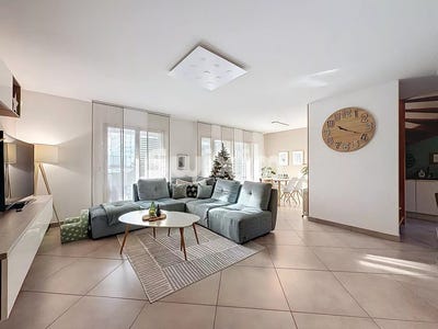 /international/fr/prevessin-moens-rhone-310104038449/