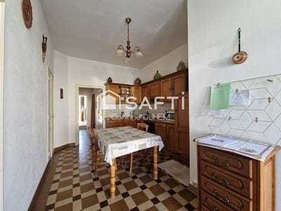 /international/fr/saint-gerand-le-puy-auvergne-310109127091/?lang=pt
