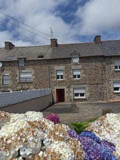 /international/fr/saint-samson-sur-rance-brittany-310098904473/