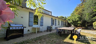 /international/fr/saint-dizant-du-gua-charente-310109329509/