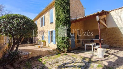 /international/fr/la-roque-sur-ceze-languedoc-roussillon-310106711487/