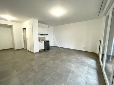 /international/fr/angers-pays-de-la-loire-310108419001/
