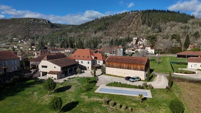 /international/fr/tour-de-faure-midi-pyrenees-310107562025/