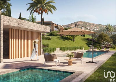 /international/fr/agay-provence-alpes-cote-d-azur-310100857663/?lang=en