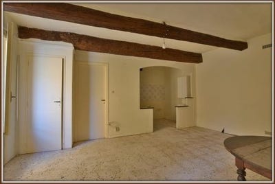 /international/fr/pezenas-languedoc-roussillon-120098605026/