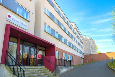 /international/fr/sevres-centre-val-de-loire-310104449091/