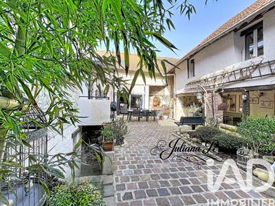 /international/fr/freneuse-ile-de-france-310106162472/