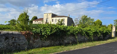 /international/fr/blaye-aquitaine-310109099565/?lang=th