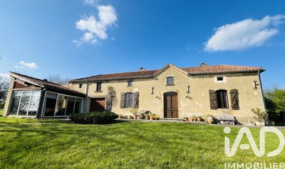 /international/fr/madiran-midi-pyrenees-310106737684/