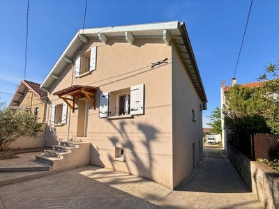 /international/fr/livron-sur-drome-rhone-310107760618/