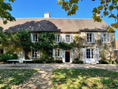 /international/fr/beaune-burgundy-120080696568/