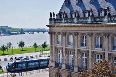 /international/fr/bordeaux-ile-de-france-310099224108/