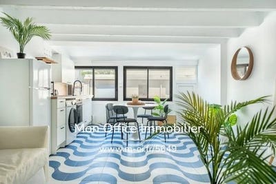 /international/fr/marseille-8e-arrondissement-provence-alpes-cote-d-azur-310108137005/