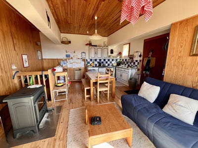 /international/fr/les-angles-languedoc-roussillon-310108843552/?lang=id