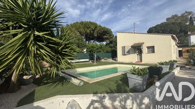 /international/fr/toulon-provence-alpes-cote-d-azur-310108418929/