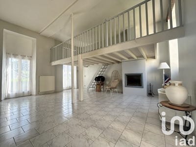 /international/fr/buthiers-ile-de-france-310100697153/