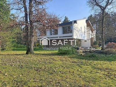 /international/fr/nanteau-sur-essonne-ile-de-france-310106597873/