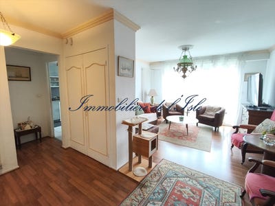 /international/fr/perigueux-aquitaine-310108791404/