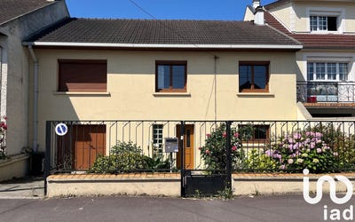 /international/fr/tremblay-en-france-ile-de-france-310100273252/