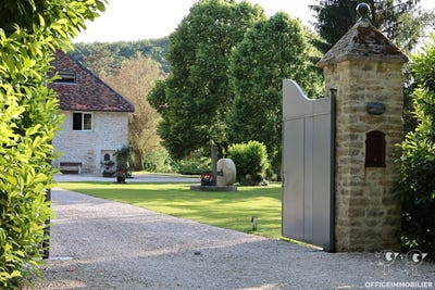 /international/fr/marchaux-chaudefontaine-franche-comte-310107887534/