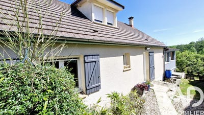 /international/fr/houx-centre-val-de-loire-310108862646/