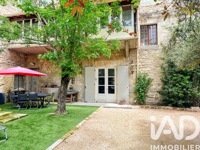 /international/fr/beaucaire-languedoc-roussillon-310106415997/