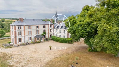 /international/fr/saint-fargeau-burgundy-310106682345/