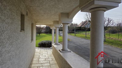 /international/fr/geneuille-franche-comte-310105911562/