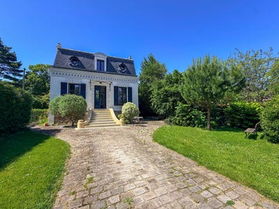 /international/fr/le-raincy-ile-de-france-310108529848/