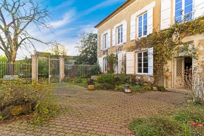 /international/fr/valence-sur-baise-midi-pyrenees-310100607919/