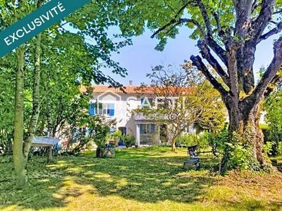 /international/fr/avy-charente-310101381779/?lang=it