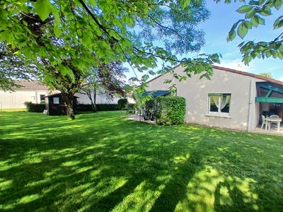 /international/fr/st-georges-des-coteaux-charente-310107738007/